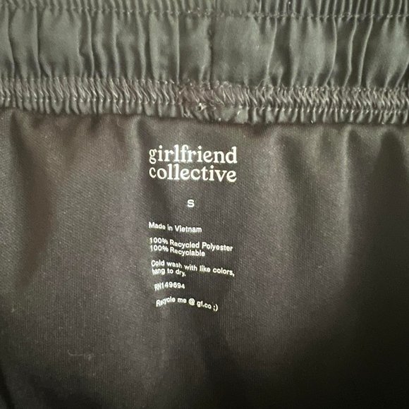 black running shorts - Picture 4 of 7